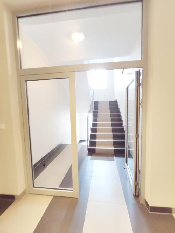 Apartament "Stay With Us" Torun Bagian luar foto