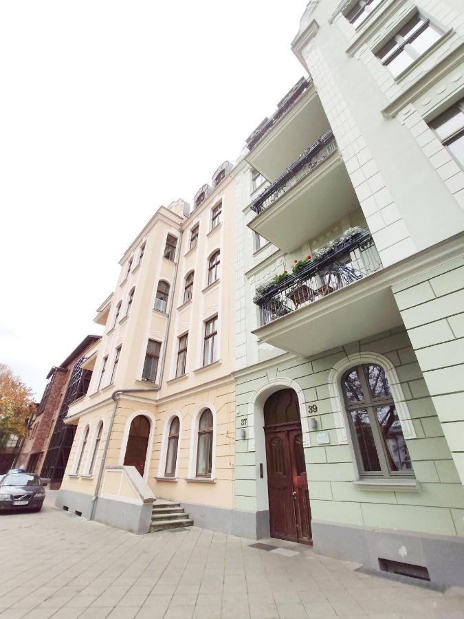 Apartament "Stay With Us" Torun Bagian luar foto